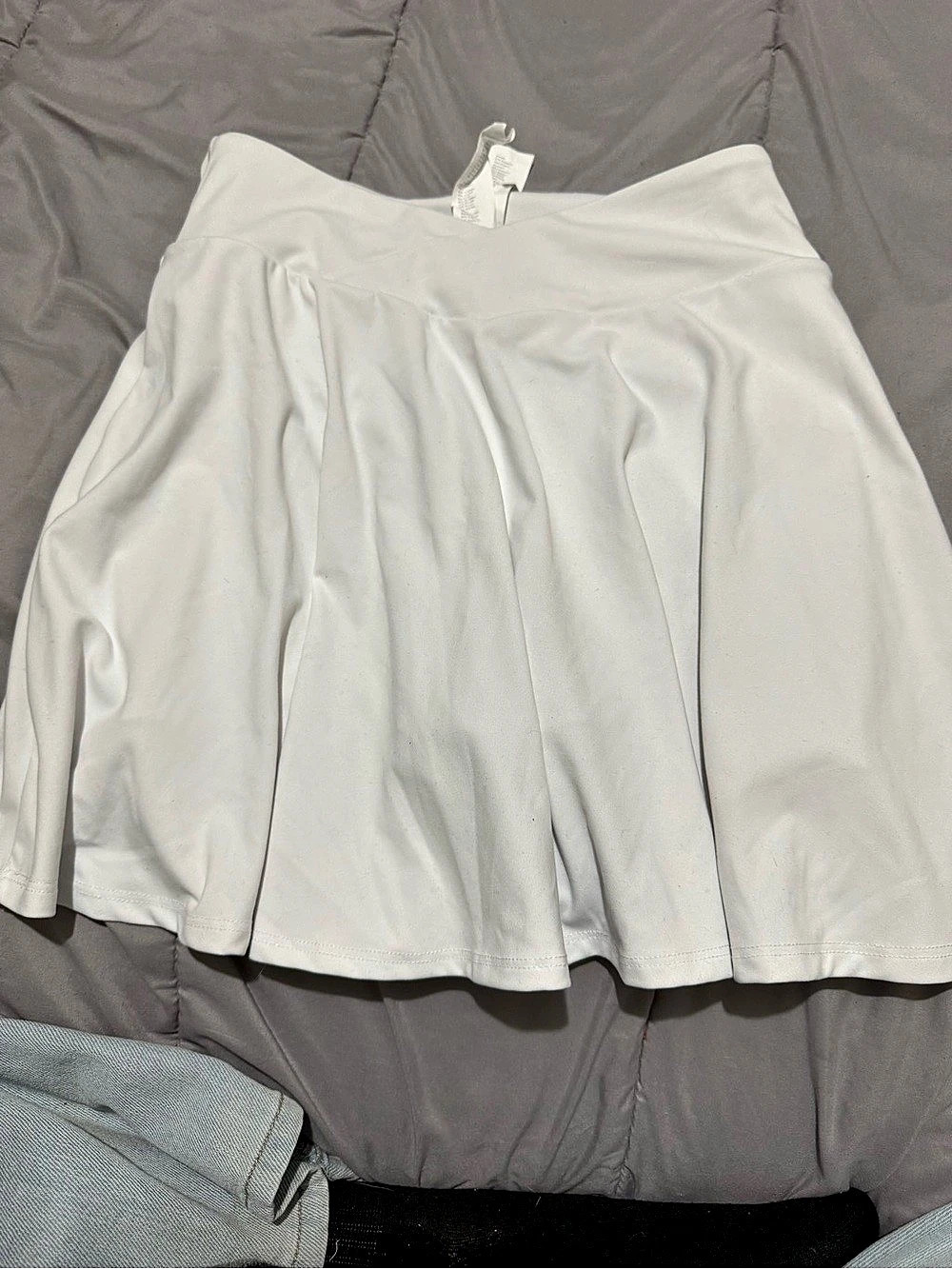 FILA Long Sleeve Top in White Size Medium